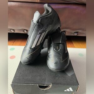 adidas Kids' F50 Club FxG Velcro Soccer Cleats - Size 11k